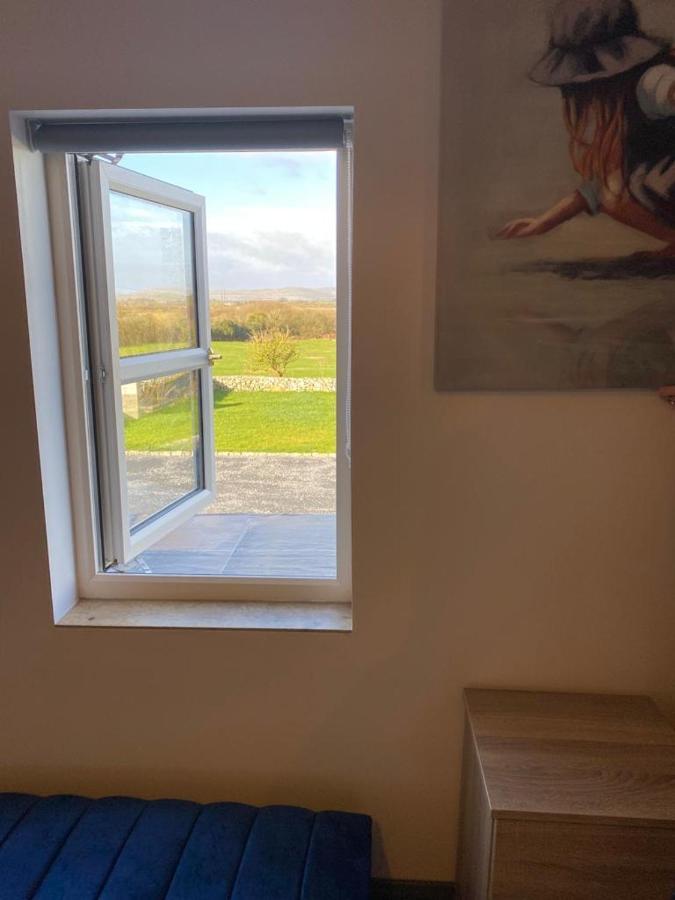 The Burren Inn Tubber Экстерьер фото